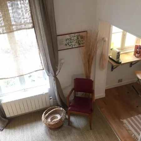 Duplex Sur Cour Interieure